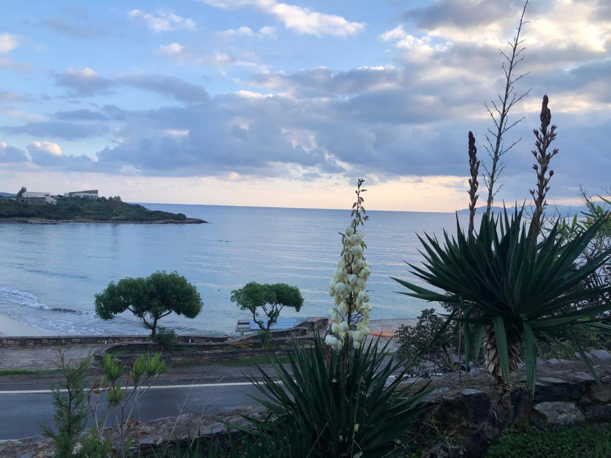 Residence Gerani Amoudara  エクステリア 写真